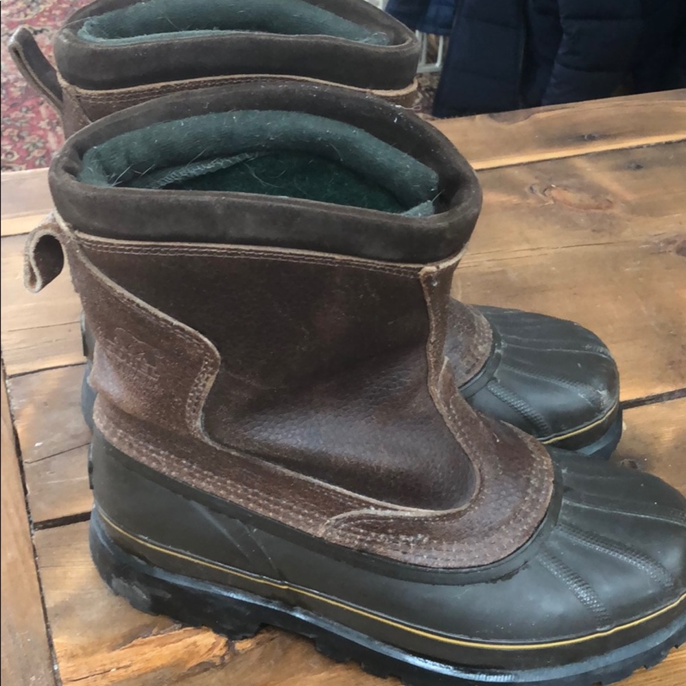 Sorel slip on men’s boot